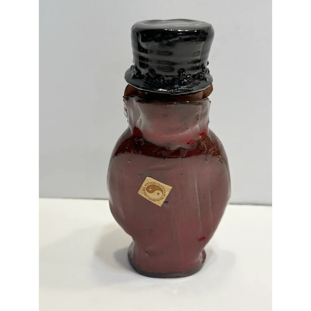 Vintage Chelsea Pottery England Studio Figure Tower Guard Red 7.5